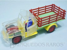 1. Brinquedos antigos - Mirim - Caminhão Chevrolet 1952 com cabine transparente e portas móveis 22,00 cm de comprimento Ano 1954