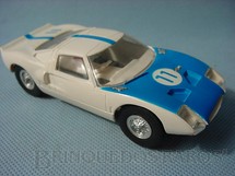 1. Brinquedos antigos - Estrela - Ford GT branco com frente azul Chassi de latão Ano 1967