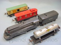 1. Brinquedos antigos - Lionel - Conjunto completo com locomotiva a vapor 1688E e 3 vagões de carga 1679  1680 e 1682 Ano 1935