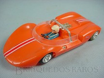 1. Brinquedos antigos - Cox - Cucaracha com chassi de alumínio Década de 1970