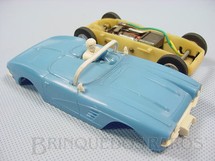 Brinquedos Antigos - Estrela - Corvette azul com chassi de plástico branco de encaixe Ano 1965