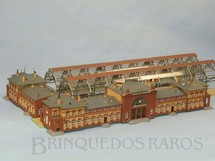 1. Brinquedos antigos - Faller - Conjunto de Estação e Plataforma de embarque Bitola N com 50,00 cm de comprimento Década de 1980