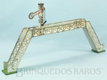 Brinquedos Antigos - Sem identificação - Passarela com sinaleiro de linha 28,00 cm de altura Bitola O Década de 1930