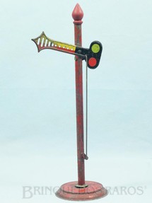 Brinquedos Antigos - Metalma - Sinaleiro com 26,00 cm de altura Mudança por alavanca Década de 1950