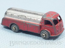 1. Brinquedos antigos - C I J - Caminhão Tanque com 5,00 cm de comprimento Rodas de metal Década de 1950