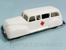 1. Brinquedos antigos - Resinta Rio - Ambulância com 11,00 cm de comprimento Década de 1960 