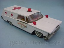 1. Brinquedos antigos - Bonzo - Ambulância com 30,00 cm de comprimento Década de 1970