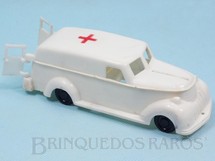 1. Brinquedos antigos - Mirim - Ambulância com porta de abrir 16,00 cm de comprimento Década de 1960