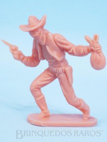Brinquedos Antigos - BUM - Bandido andando com revolver e saco de dinheiro Semelhante a Figura Gulliver Década de 1990