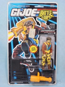 Brinquedos Antigos - Hasbro - Battle Corps Leatherneck completo Blister lacrado Ano 1992