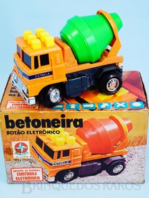 Brinquedos Antigos - Estrela - Caminhão Betoneira Série Botões Eletrônicos Ano 1978