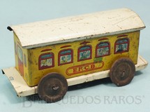 1. Brinquedos antigos - EVA - Carro de Passageiros Amarelo Estrada de Ferro Central do Brasil com 14,00 cm de comprimento Ano 1937 