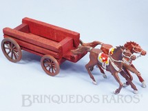 1. Brinquedos antigos - Casablanca e Gulliver - Carroça aberta com dois Cavalos numerados 4 Travessão numerado 176 Rodas numeradas 174 e 175 Casablanca Primeiro Conjunto Caravana Ano 1964

