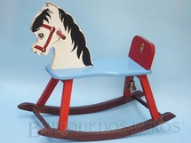 Brinquedos Antigos - Estrela - Cavalo de Balanço com 52,00 cm de altura Ao balançar emite som de sino Ano 1953