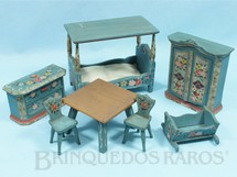 Brinquedos Antigos - Sem identificação - Conjunto de Móveis para Bonecas de 8,00 cm de altura com 7 peças em Pinho de Riga e Carvalho Década de 1930