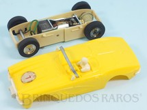 1. Brinquedos antigos - Estrela - Corvette Amarela licença Gilbert Co. com chassi de plástico branco de encaixe 100% original perfeito estado completa Motor Oxford de 5 polos Ano 1965