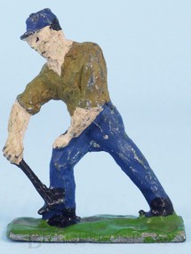 Brinquedos Antigos - Sem identificação - Figura de Trabalhador Ferroviário para trem elétrico com 5,00 cm de altura Década de 1970