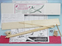 Brinquedos Antigos - Aero-Brás - Planador Gafanhoto de madeira balsa entelada com 83,00 cm de envergadura 100% completo perfeito estado Década de 1990




