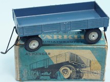1. Brinquedos antigos - Marklin - Reboque agrícola Anhanger Década de 1950