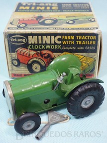 1. Brinquedos antigos - Tri Ang Minic - Trator agrícola com 9,00 cm de comprimento Farm Tractor Minic Década de 1950