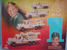 Brinquedos antigos -  - Caixa do Conjunto de Montar Monte Bras Tipo 4 em 1 fabricado pela Estrela Brasil na década de 1950 Trabalho assinado pelo artista Ali