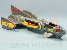 Brinquedos antigos -  - Nave Espacial da Série Thunderbirs Fireball XL5 com 51,00 cm de comprimento produzida pela Fabrica Multiple Poducts Corp nos Estados Unidos em plástico rígido na escala 1:48 Apresenta detalhes como Mísseis Pilotos e Motocicletas a jato Modelo estático Ano 1964 
