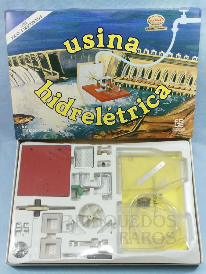 Brinquedo antigo Conjunto para montar uma Usina Hidroelétrica Série Jogos e Descobertas Funbec Década de 1980