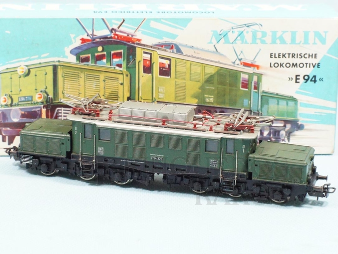 Brinquedo antigo Marklin Locomotiva Elétrica Biarticulada Classe BR E94 Rodagem Co`Co` Ferrovia Alemã Número 3022 Classificação Koll