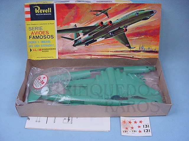 Brinquedo antigo Avião IL 38 Bison Bombardeiro Russo