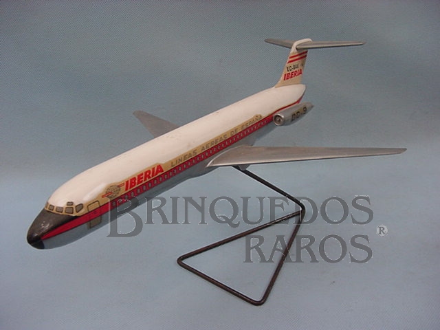 Brinquedo antigo Avião McDonnell Douglas DC-9 Ibéria maquete montada Década de 1970