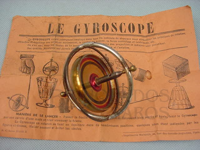 Brinquedo antigo Giroscópio com 10,00 cm de diâmetro acompanha manual Década de 1930