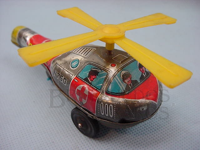 Brinquedo antigo Helicoptero de salvamento com 10 cm de comprimento Prateado e Vermelho Década de 1970