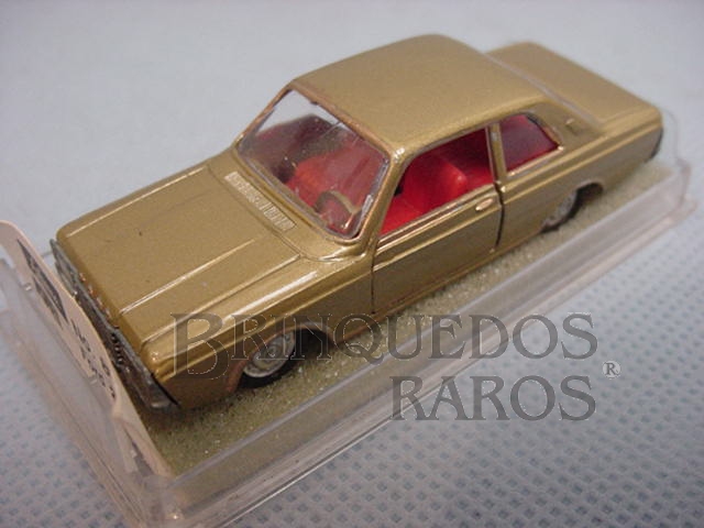 Brinquedo antigo Ford 20 M