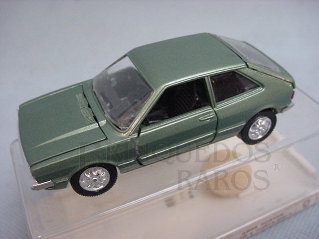 Brinquedo antigo Volkswagen Scirocco verde metálico Brasilianische Schuco Rei