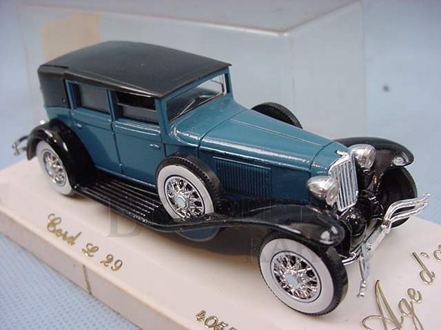 Brinquedo antigo Cord L 29 1929 Sedan