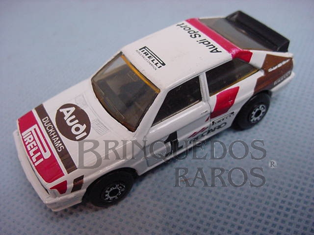 Brinquedo antigo Audi Quattro Superfast branco