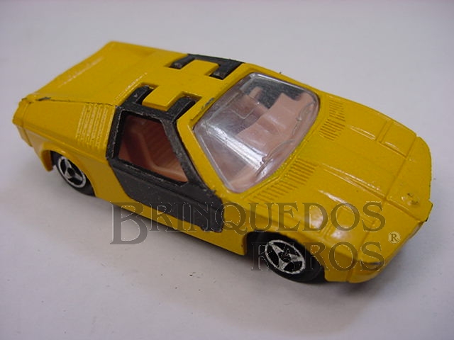 Brinquedo antigo BMW Turbo amarela Majorette Brésilien Kiko Década de 1980