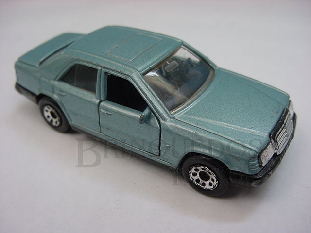 Brinquedo antigo Mercedes Benz 300 E Superfast