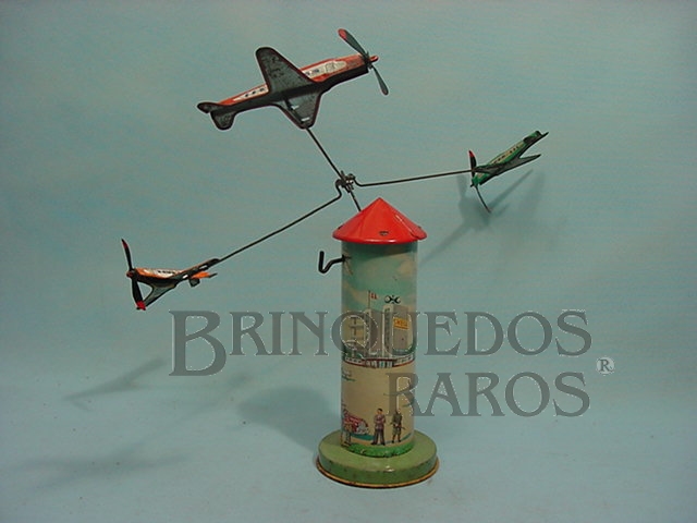 Brinquedo antigo Torre com 3 aviões 20,00 cm de altura Made in US Zone Ano 1948