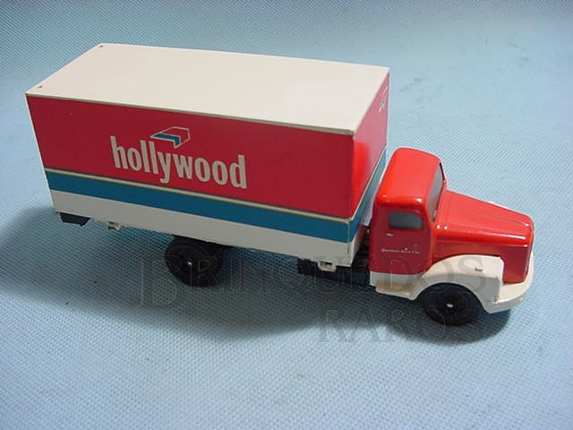 Brinquedo antigo Scania Vabis L111 Furgão Cigarros Hollywood