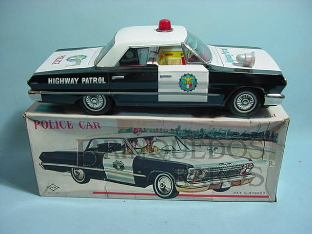 Brinquedo antigo Carro Impala 1962 Police Car com 26,00 cm de comprimento Década de 1970