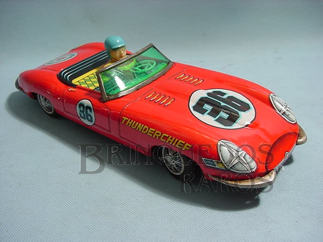 Brinquedo antigo Jaguar conversível Thunderchief Década de 1960