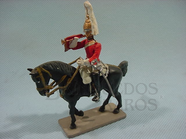 Brinquedo antigo Guarda Real Inglês a cavalo com Clarim