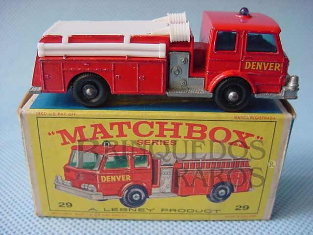 Brinquedo antigo Fire Pumper Truck black plastic Regular Wheels