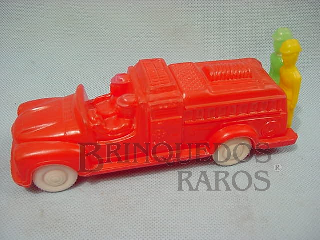 Brinquedo antigo Caminhão de Bombeiro com 18,00 cm de comprimento Dois bonecos Década de 1970
