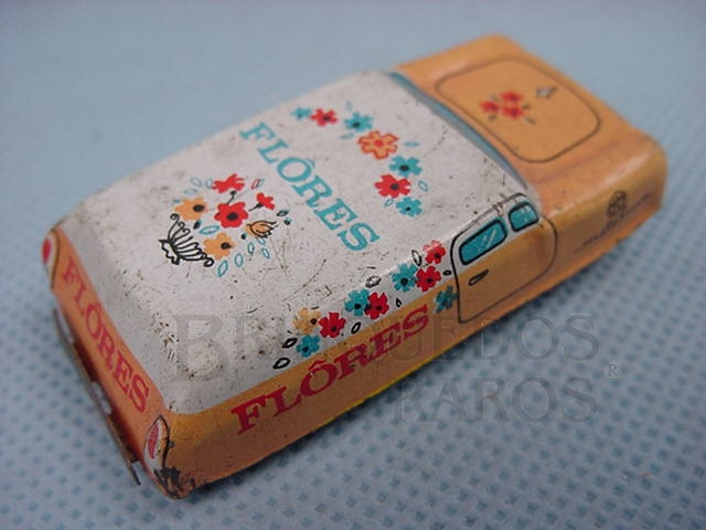 Brinquedo antigo Perua Flores com 5,00 cm de comprimento Década de 1970