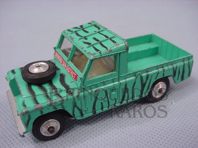 Brinquedo antigo Land Rover 109 WB Daktary Set sem as figuras