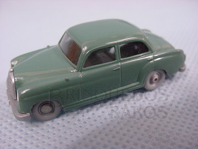 Brinquedo antigo Mercedes Benz 190