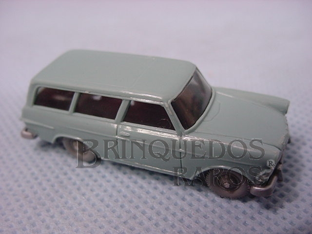 Brinquedo antigo Perua Opel duas portas Década de 1960