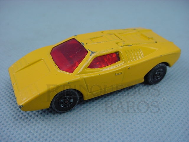 Brinquedo antigo Lamborghini Countach Superfast amarelo